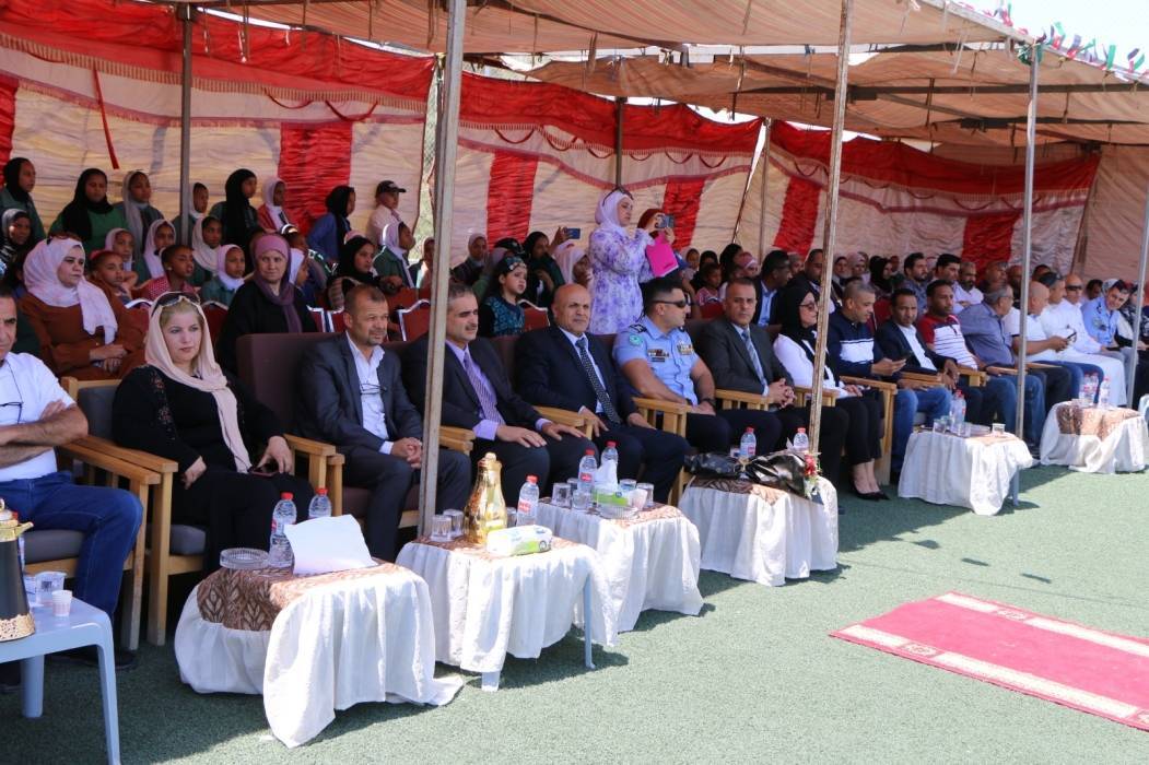 حفل وطني مهيب بعيد الاستقلال وزفاف ولي العهد في  تربية لواء الشونة الجنوبية...صور