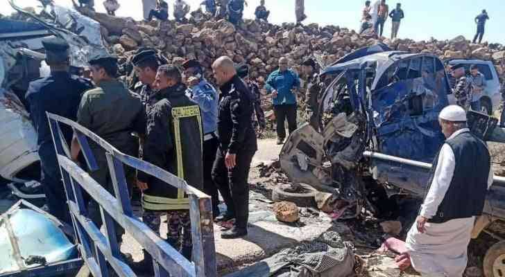 شهود عيان يروون تفاصيل حادث المفرق المروع