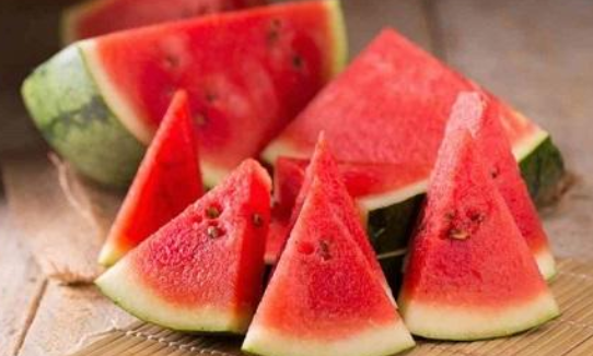 اتحاد المزارعين يتوعد المسيئيين للـ(بطيخ) بالملاحقة