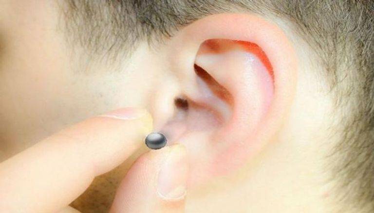 وقع في شر أعماله.. نقل طالب تونسي غشاش للمستشفى