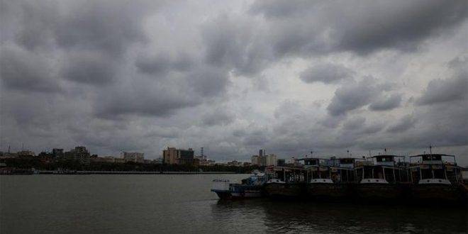 الهند تعلن حالة تأهب وسط تحذيرات من تزايد قوة إعصار بيبارجوي