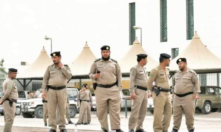 السعودية تعدم 3 مواطنين