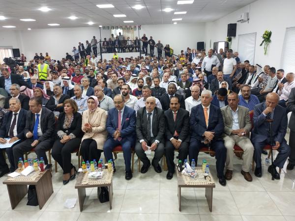 احتفال بعيد الاستقلال وزفاف سمو ولي العهد في مخيم سوف