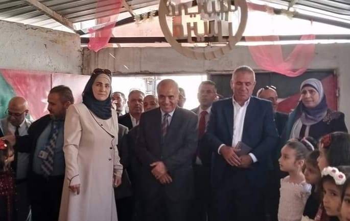 المحافظة يتفقد ويفتتح عددا من المدارس في مديرية تربية المزار الشمالي