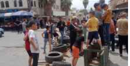 إغلاق شوارع واشعال اطارات ردا على إضراب الأونروا في نابلس