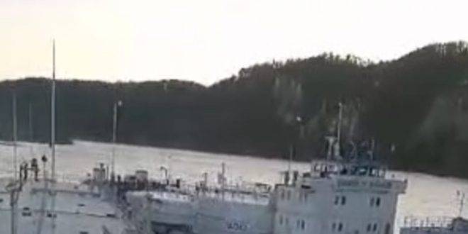 اصطدام ناقلتي نفط في منطقة إيركوتسك الروسية وفرض حالة الطوارئ فيها