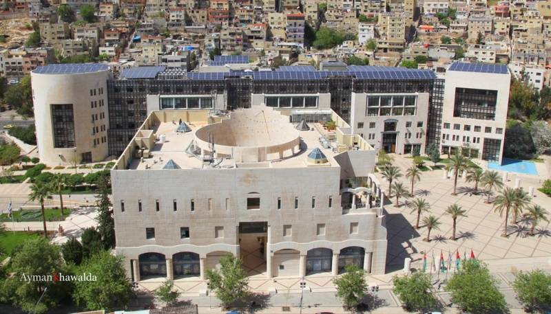 امانة عمان الكبرى تقوم بحملة نظافة شاملة في منطقة وسط البلد