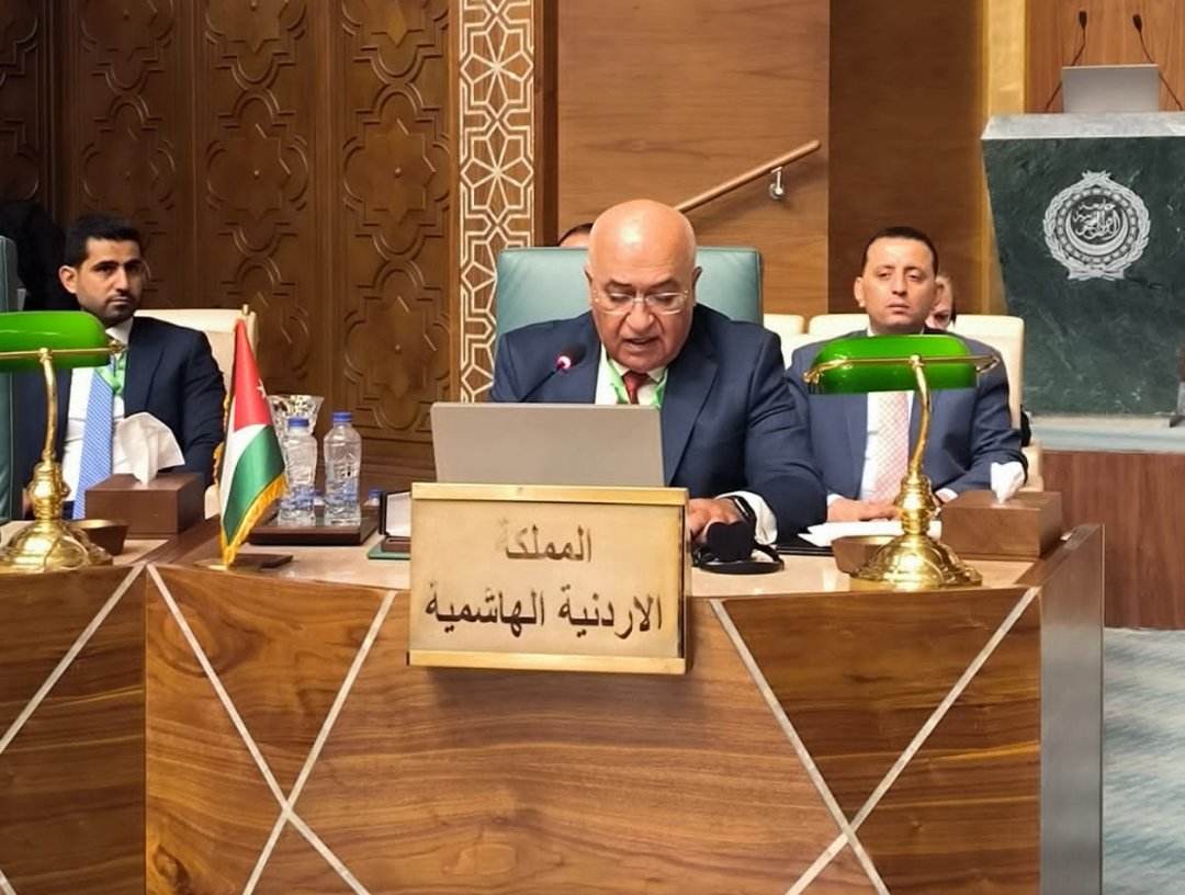 المعايطة يلتقي ابو الغيط ويثمن دور الجامعة العربية
