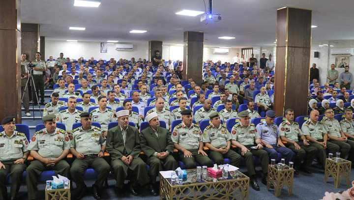 القوات المسلحة تودع بعثة الحج العسكرية_صور