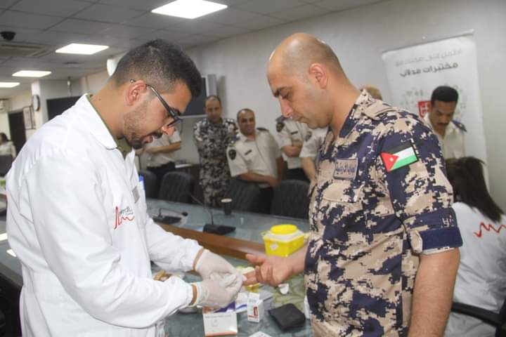 الجمارك تنظم يومًا طبيًا لموظفيها