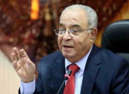 العبادي: أؤيد إقامة الكازينوهات وجذب السياح الشيعة