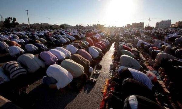 وزارة الأوقاف تعدّل موعد صلاة عيد الأضحى ليصبح الساعة 7 صباحاً