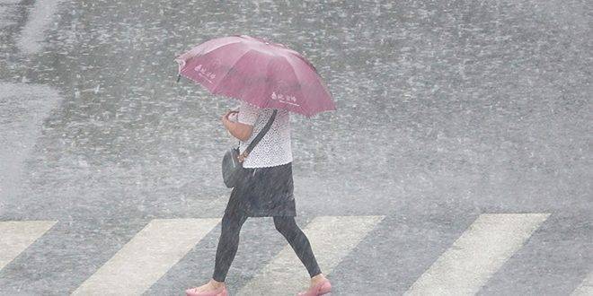 الصين تجدد إصدار إنذار اللون الأصفر تحذيراً من العواصف