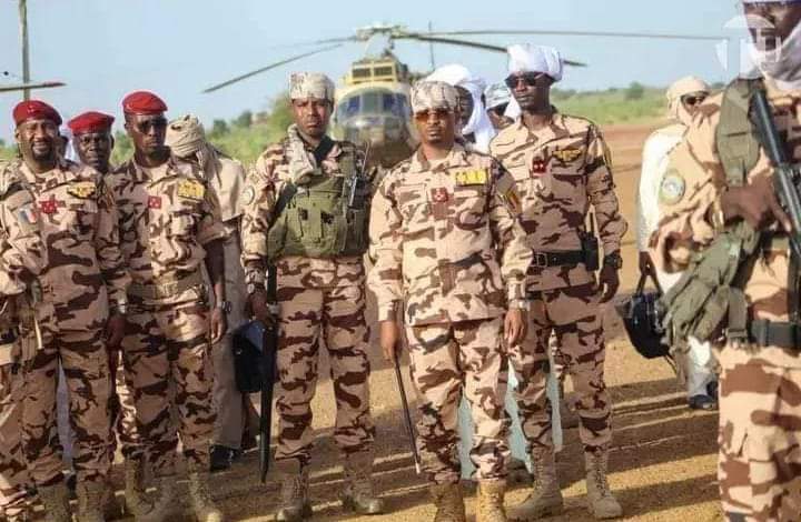 حكومة إقليم دارفور تثمن زيارة ديبي لمواقع اللاجئين السودانيين