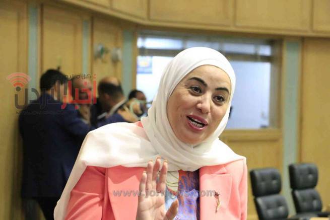 بني مصطفى: على الشباب أن يكونوا حذرين في اختيار الأحزاب