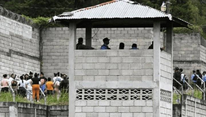 مذبحة داخل سجن للنساء في هندوراس تخلف 41 قتيلة