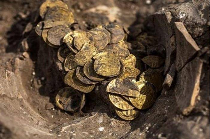 البحث الجنائي عن دفائن الذهب: قضايا احتيال وصلت قيمتها لـ مليون دينار