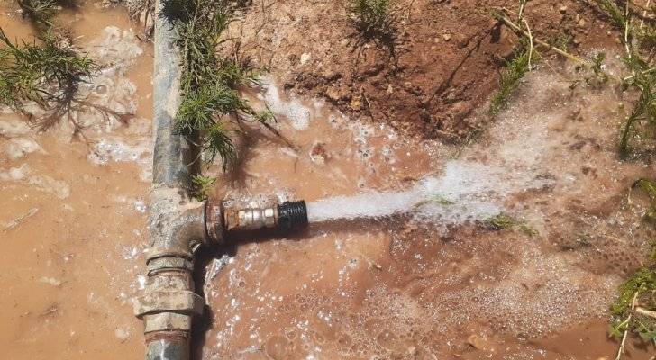 ضبط اعتداءات على مصادر مياه في وادي السير