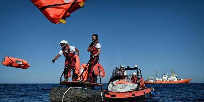 مصرع 3 مهاجرين وفقدان آخرين جراء غرق 3 قوارب قبالة تونس