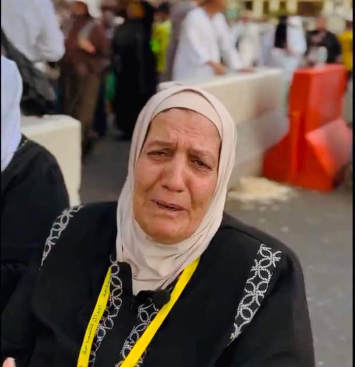 حاجة مصرية تروى بالدموع تفاصيل جمعها لتكلفة الحج لمدة 20 عام