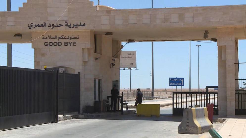 22 ألف مسافر عبر حدود العمري الجمعة