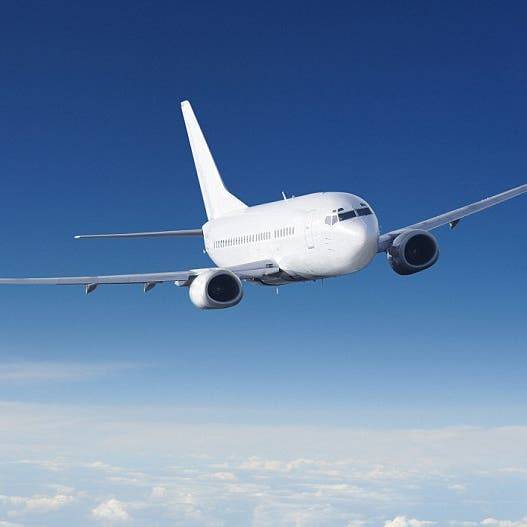 مقتل عامل بمطار في تكساس بعدما ابتلعه محرك طائرة ركاب