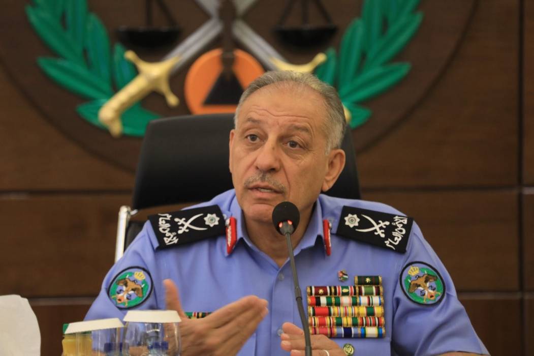المعايطة يؤكد على ضرورة استمرار الخدمات الأمنية خلال عيد الأضحى المبارك