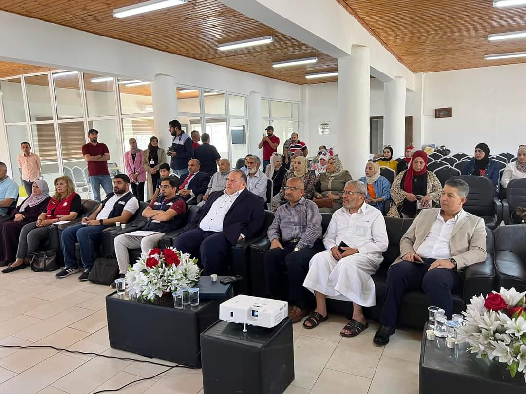 عقد في بلدية كفرنجه الجديدة اليوم لقاء لفريق منظمة العمل الدولية للتعريف بمشروع العمالة المكثفة..صور
