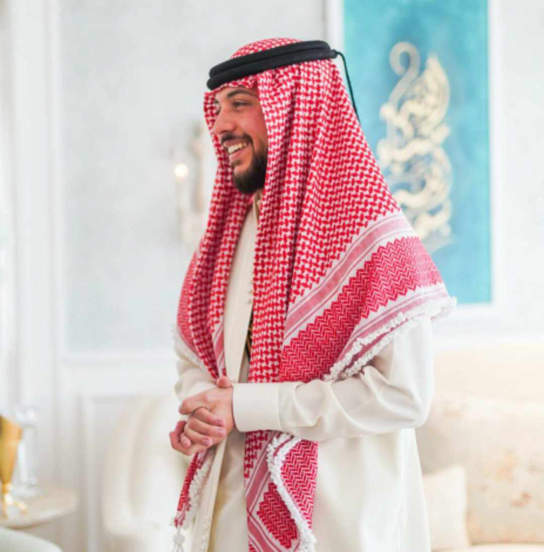 الديوان الملكي يهنئ ولي العهد بعيد ميلاده التاسع والعشرين