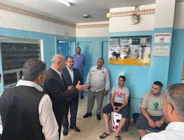 أمين عام الصحة يتفقد الخدمات الصحية في محافظات الوسط
