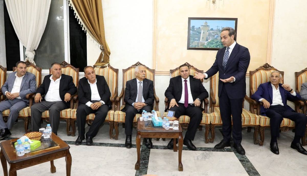 مندوبا عن الملك ..العيسوي يعزي عشيرة قطيشات