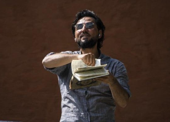 الاتحاد الاوروبي: حرق المصحف والكتب المقدسة عمل مهين وغير محترم