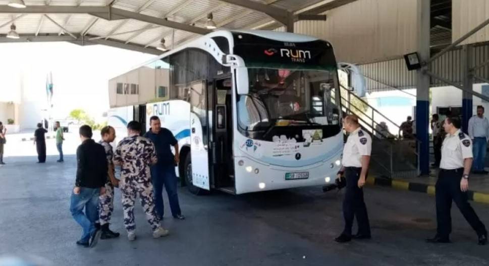 حدود المدورة.. وصول 31 حافلة على متنها 1000 حاج
