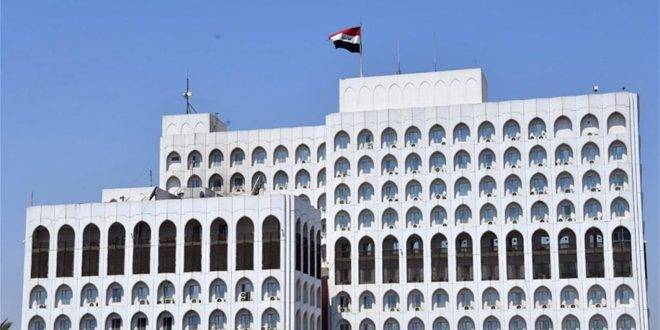 وزير الخارجية العراقي يبحث مع نظيره السويدي تداعيات الإساءة إلى القرآن الكريم وحرقه من قبل متطرف سويدي