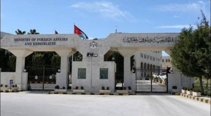 تنقلات في وزارة  الخارجية ...اسماء
