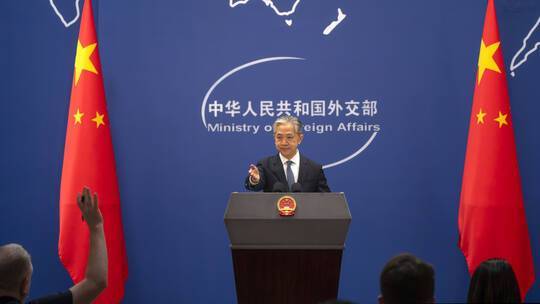 الخارجية الصينية: الولايات المتحدة تستخدم أسطورة التهديد الصيني للحفاظ على هيمنتها العسكرية