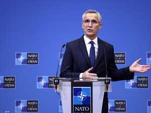 الناتو يقر تمديد ولاية أمينه العام ستولتنبرغ