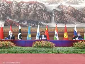 الصين بين روسيا والغرب.. حرب باردة في الأفق