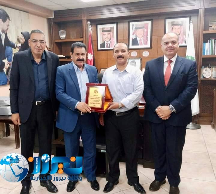 « محافظة مادبا»  تودع زميلهم عطالله الشخانبة بمناسبة التقاعد
