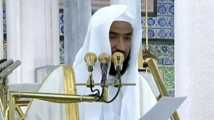 إمام المسجد النبوي: الأوقات كلها مواسم عبادة وإن تفاوتت في الفضل والوظائف