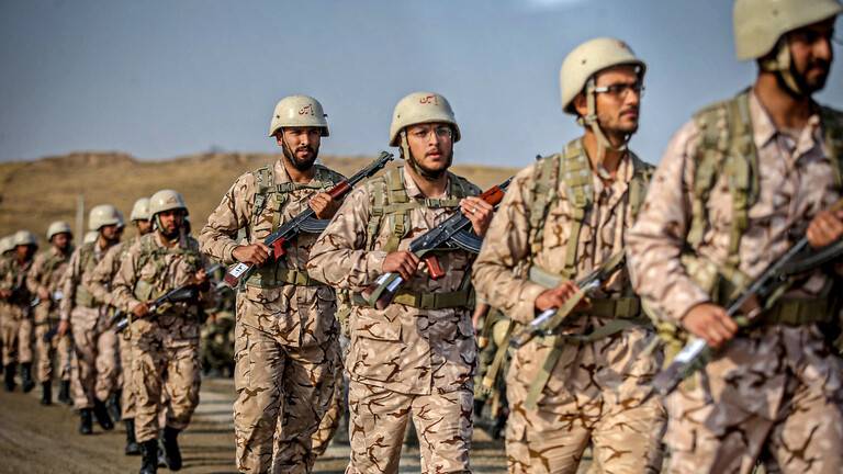 إيران.. جماعة جيش العدل المسلحة تتبنى هجوم زاهدان