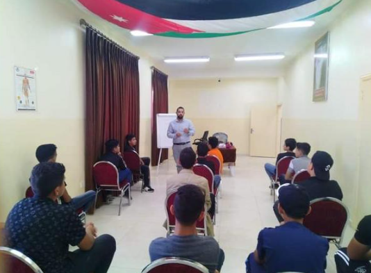 ندوة في الطفيلة حول أثر مواقع التواصل الاجتماعي على الشباب