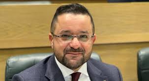 العسعس: متجهون لتطوير الاداء المالي