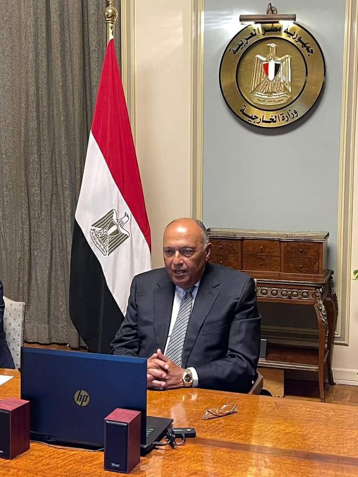 وزير الخارجية المصرية يترأس الاجتماع الأول لإطلاق مجموعة قادة الأعمال لمؤتمر COP27