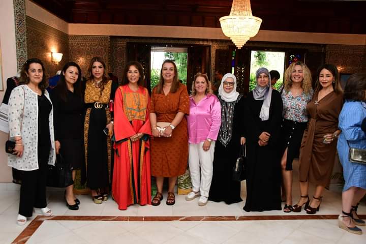 السفارة الأردنية في الرباط تنظم معرضًا للمنتجات التراثية والمواقع الأثرية الأردنية والازياء التقليدية للنساء الأردنيات_صور