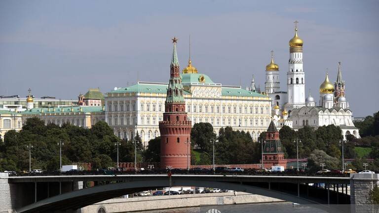 الكرملين: قرار فرنسا تزويد كييف بصواريخ بعيدة المدى ستكون له عواقب