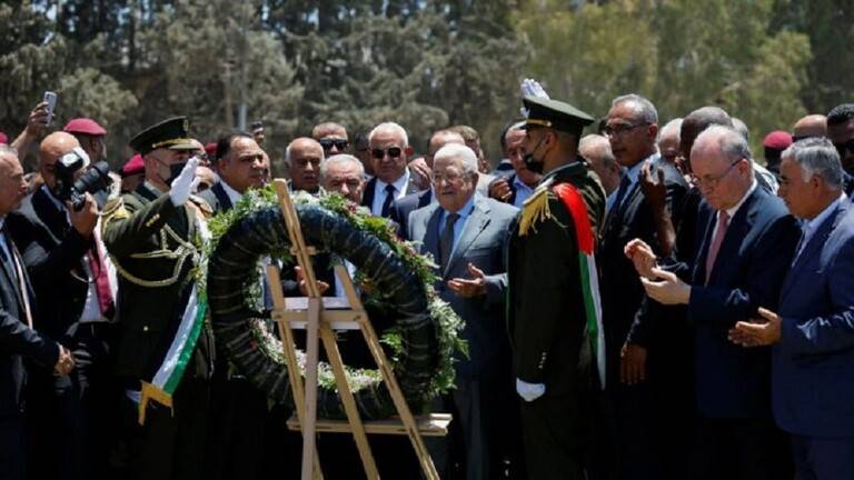 عباس من جنين: سنقص اليد التي ستمتد إلى وحدة الشعب الفلسطيني