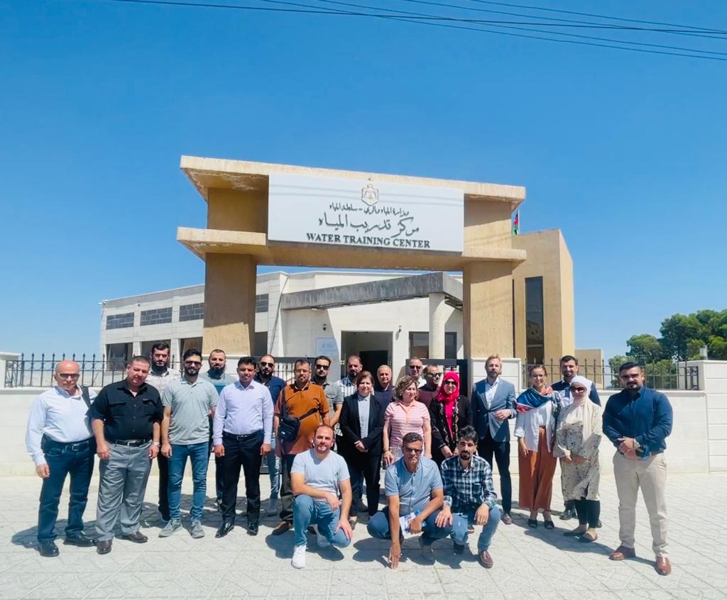 وفد عراقي يطلع  على التجربة الاردنية في ادارة جودة المياه