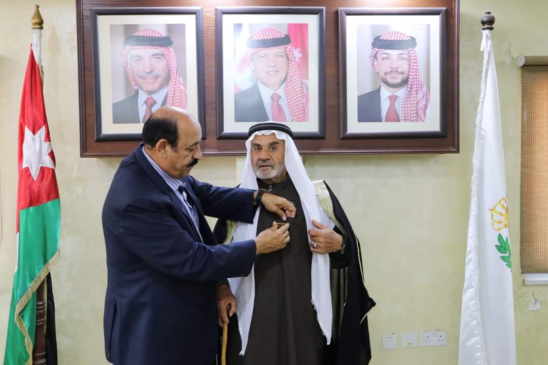 الشوبكي يلتقي احد رفقاء السلاح ...صور