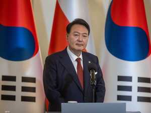 رئيس كوريا الجنوبية يصل لأوكرانيا في زيارة مفاجئة